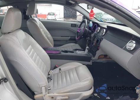 2006 Ford Mustang V6 from USA, damaged, VIN 1ZVFT80N665152756